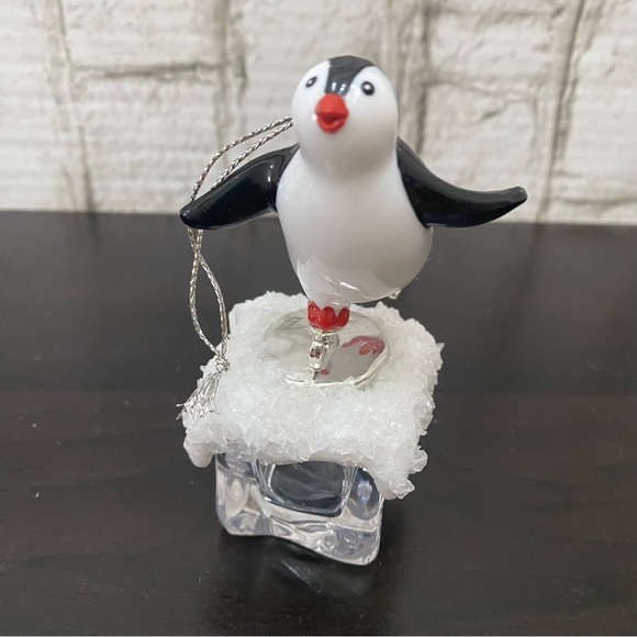 Vintage Penguin on Ice Penguin Skater Christmas Ornament - Picture 2 of 9